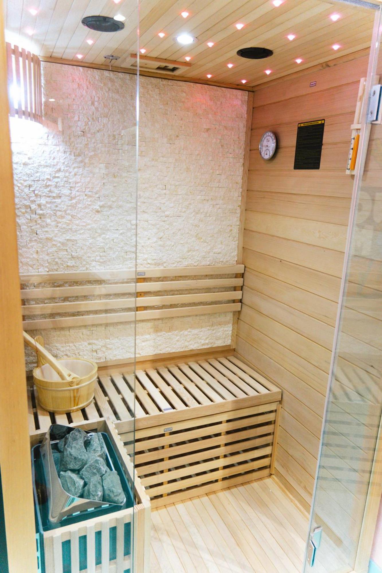 Capsule Springfield - Balneo -Sauna - Billard 杜埃 外观 照片